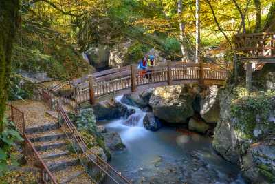 Samandere Şelalesi Tabiat Parkı
